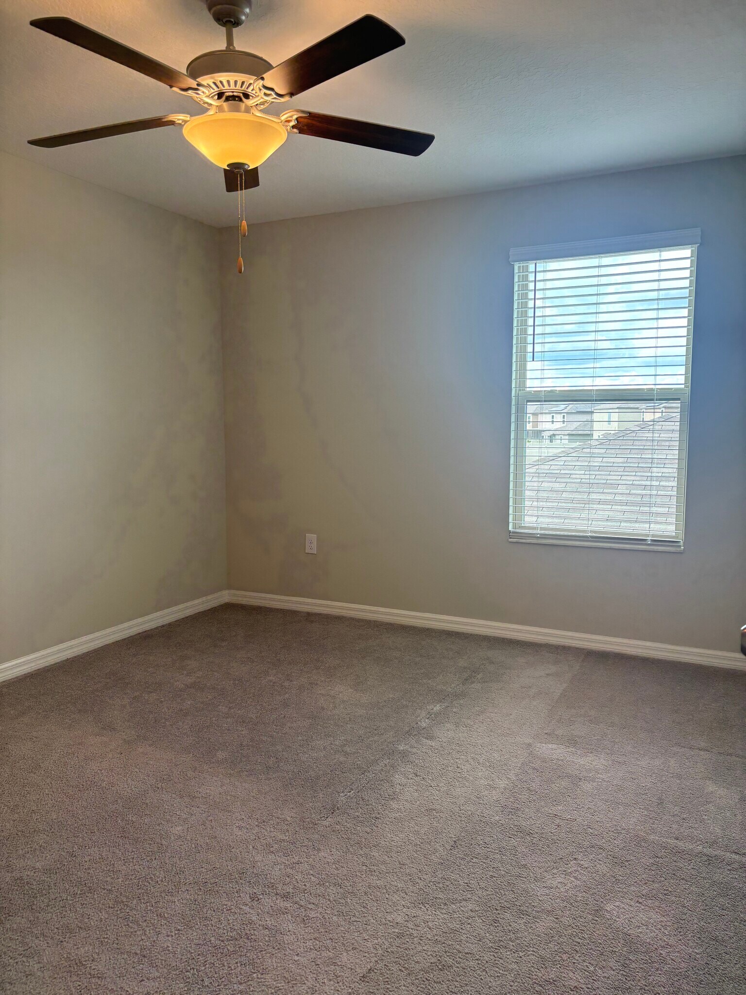 Building Photo - 9663 Channing Hill Dr