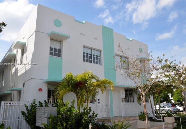 Building Photo - 700 16th St