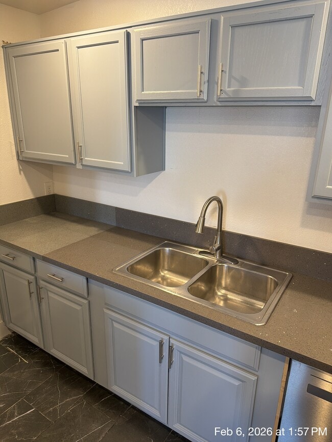 Building Photo - 2812 Richfield Blvd