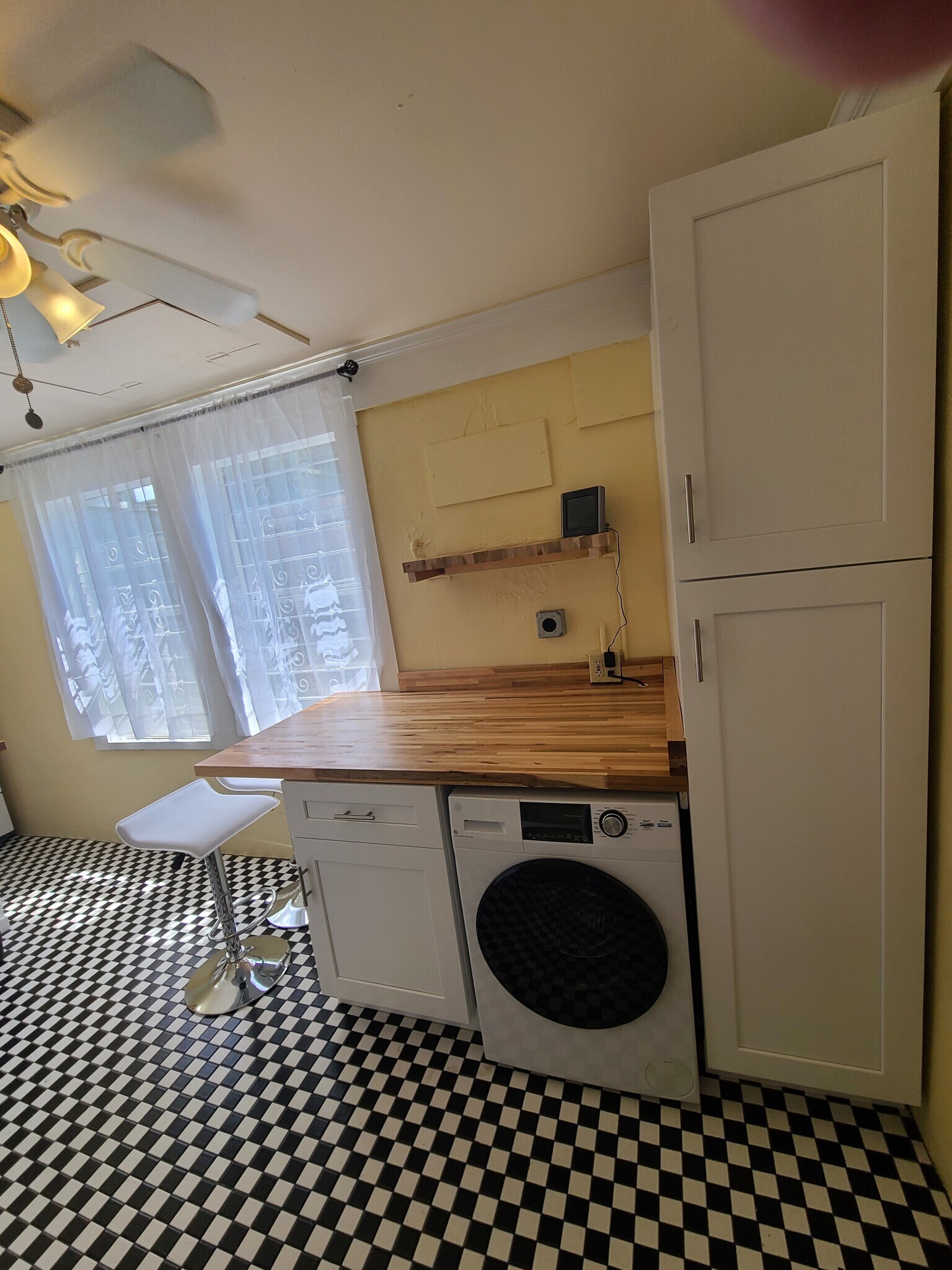 Building Photo - 4723 Carondelet St