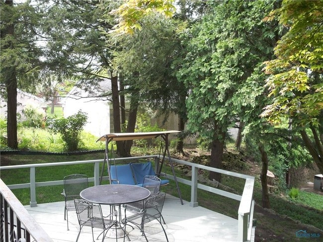 Building Photo - 2149 Evergreen Rd