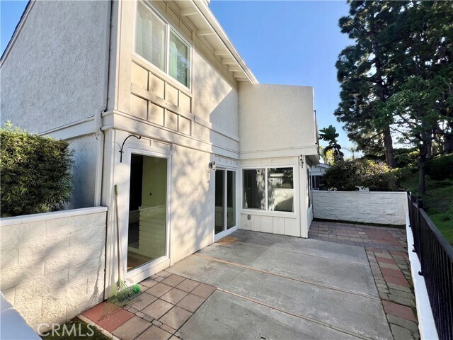 Building Photo - 33111 Sandpiper Ct