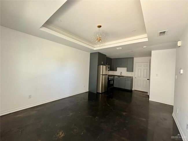 Building Photo - 7 Lotto Ln