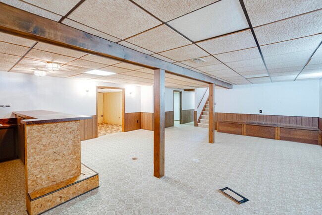 Building Photo - 5806 Wedgewood Rd
