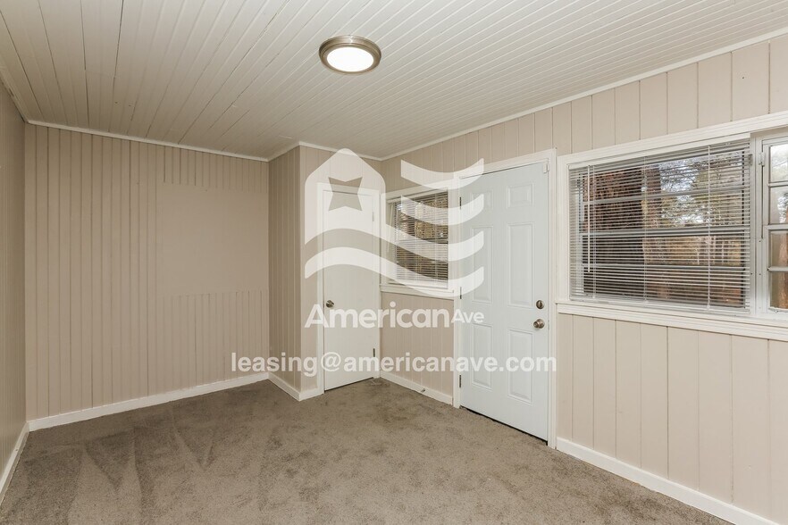 Building Photo - 330 Pine Ridge Rd