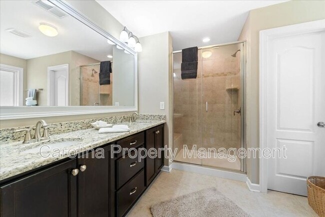 Building Photo - 13831 Derby Farm Ln