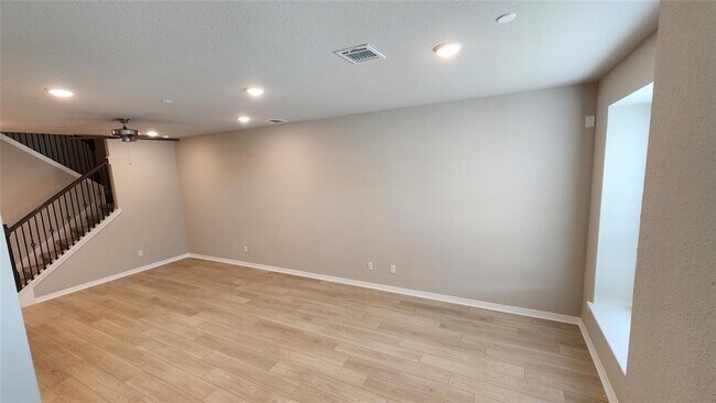 Building Photo - 8009 Scanlan Trl