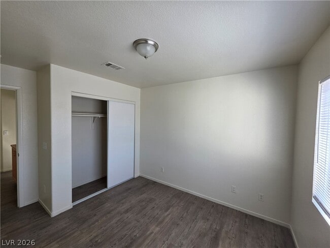 Building Photo - 8829 Cornwall Glen Ave