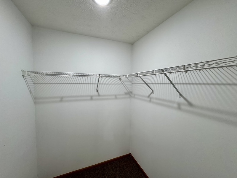 Building Photo - 426 Oakwood Ave