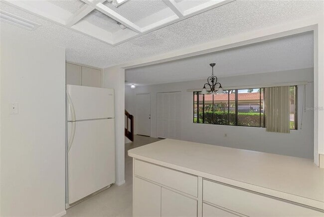 Building Photo - 935 Sunridge Way