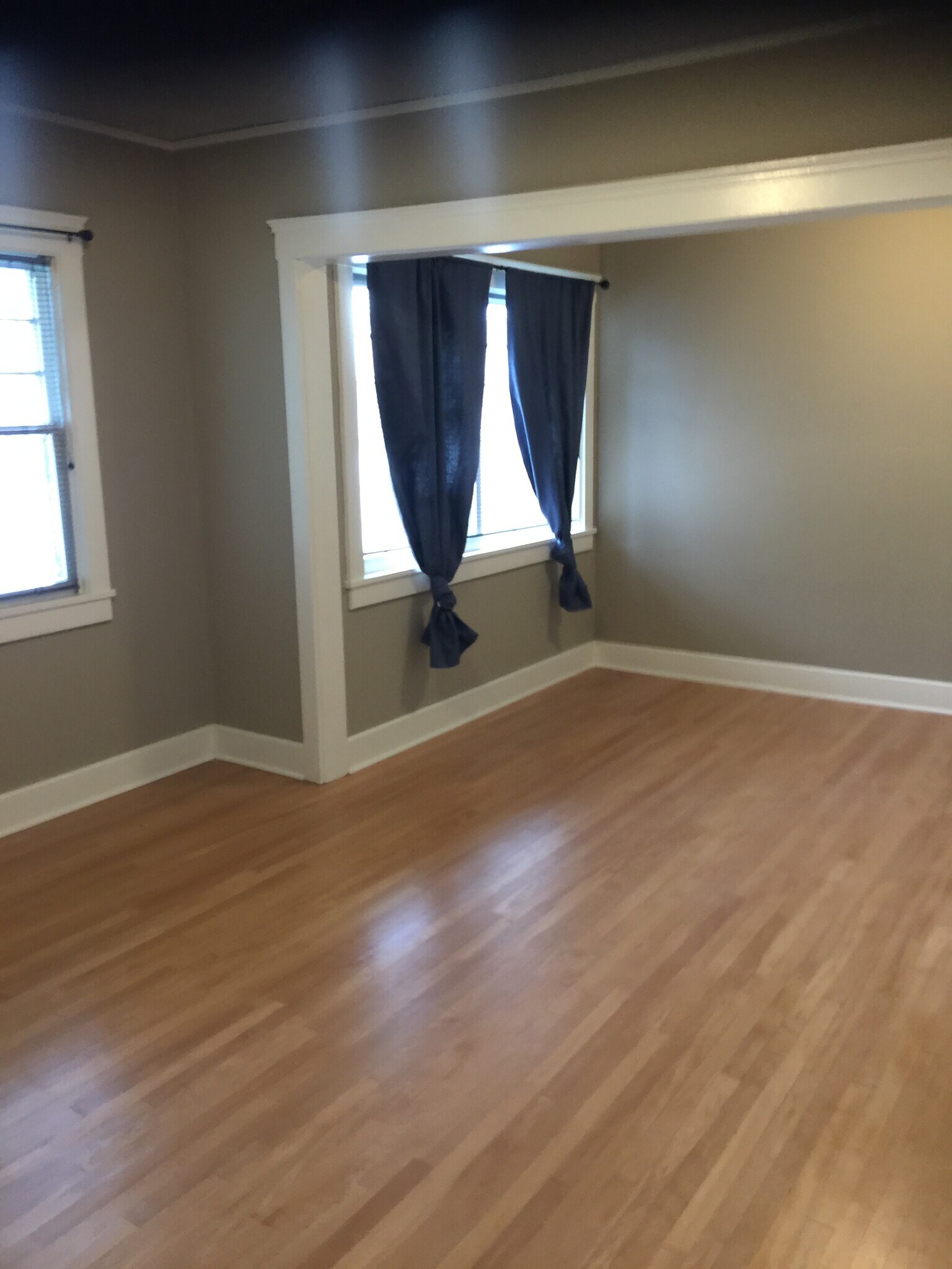 Building Photo - 132 Gaviota Ave