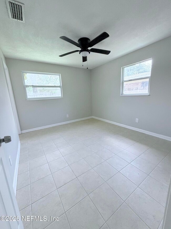 Building Photo - 1457 Detroit St