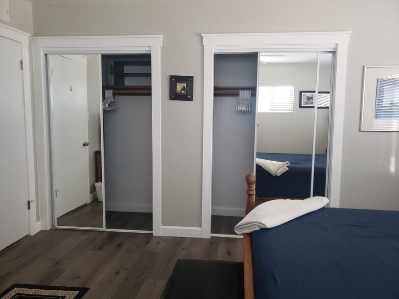 Room 1 - 8237 E Lewis Ave