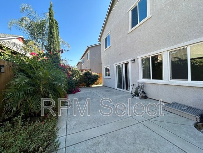 Building Photo - 4424 Ibiza Island Way