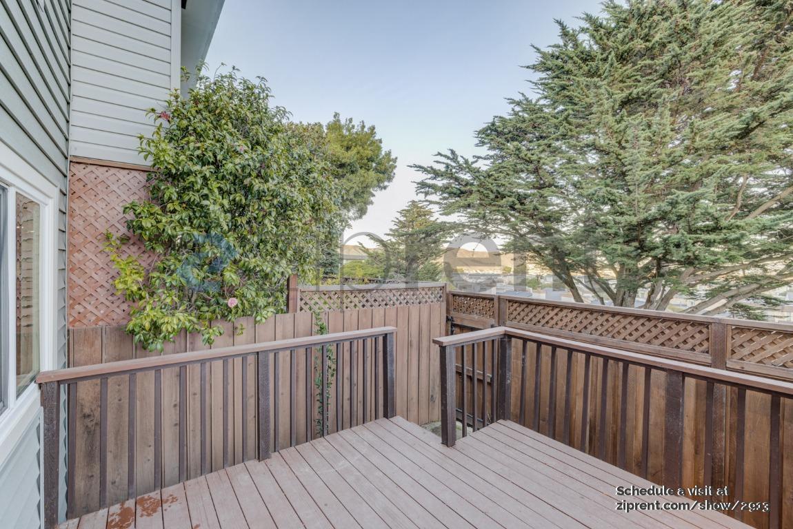 Building Photo - 3648 Gilbert Ct