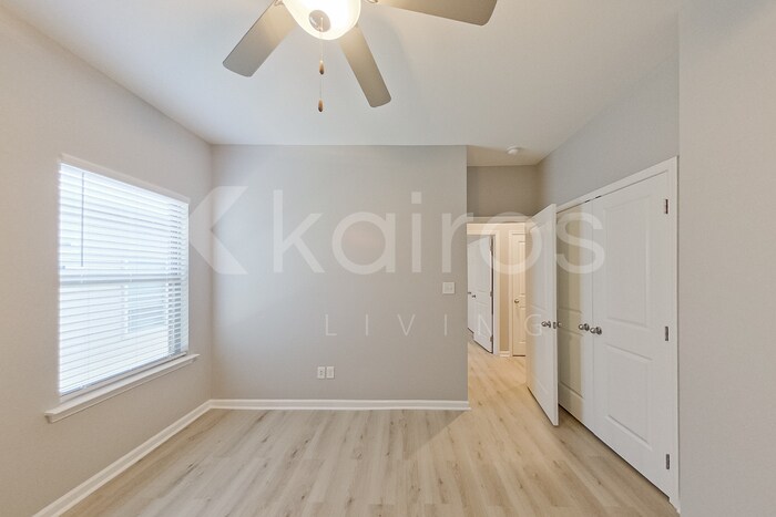Building Photo - 2216 Perry St