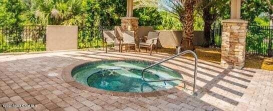 Building Photo - 1455 Isabella Dr