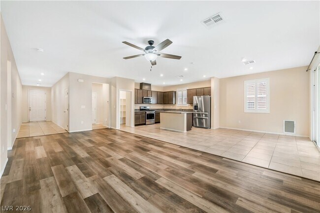 Building Photo - 3728 W Colton Ave