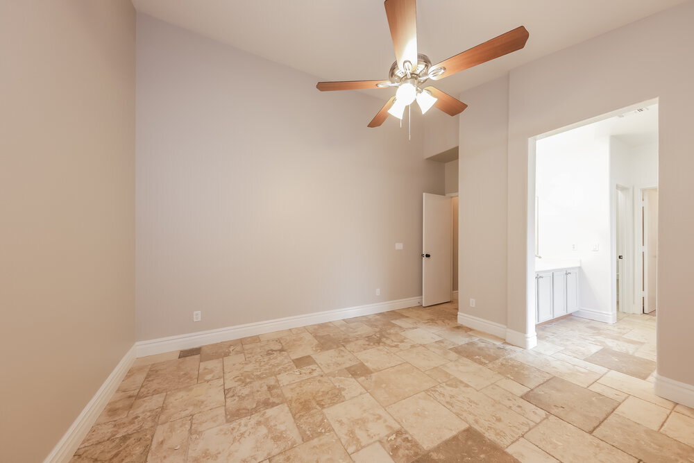 Building Photo - 4036 W Buckskin Trail