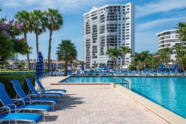 Building Photo - 500 Three Islands Boulevard