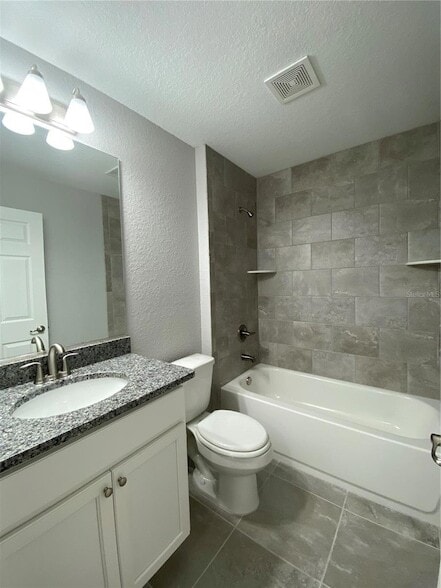 Building Photo - 2840 SW 147 St