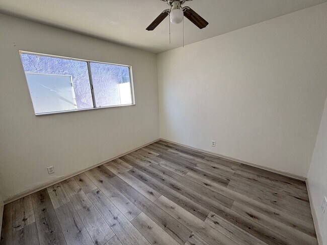 Building Photo - Affordable 3 bedroom home available now in Bellflower