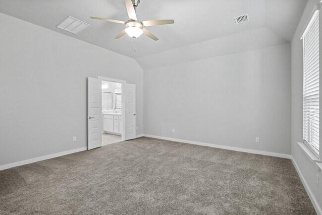 Building Photo - 1111 Birchwood Ln