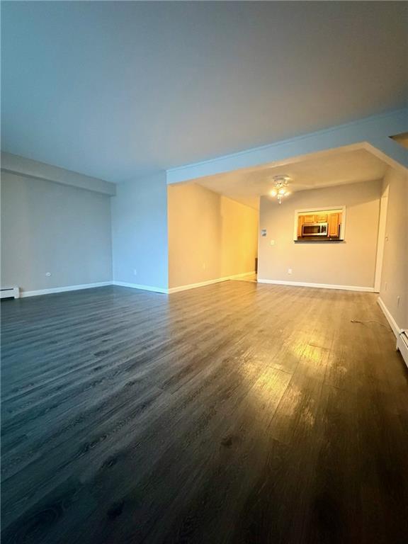 Building Photo - 3 Admiralty Dr