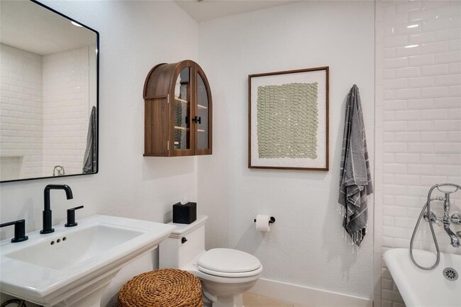 Building Photo - 1130 Washington Ave