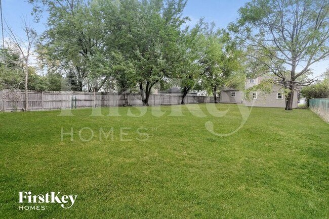 Building Photo - 640 N Edgewood Ave