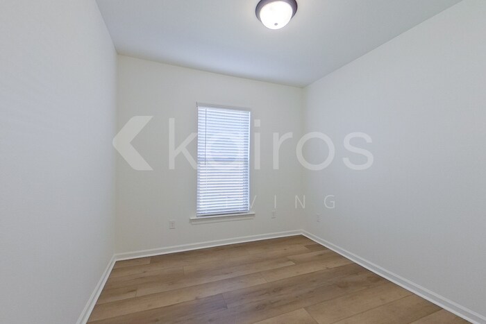 Building Photo - 113 Hendrix Rd