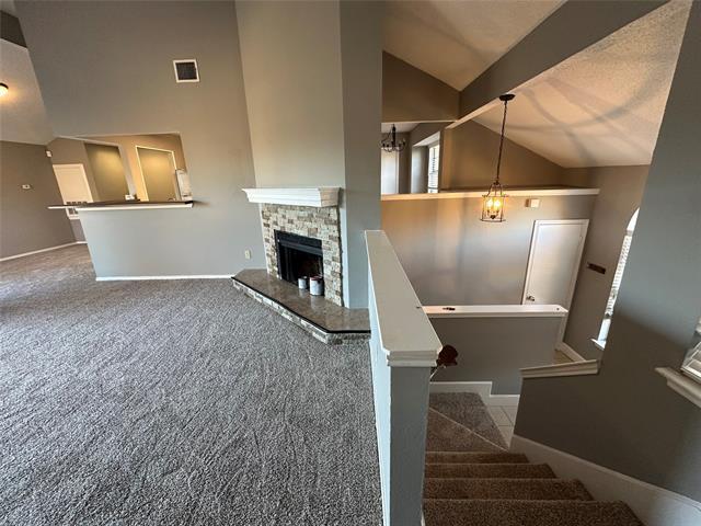 Building Photo - 1312 Golden Gate Dr