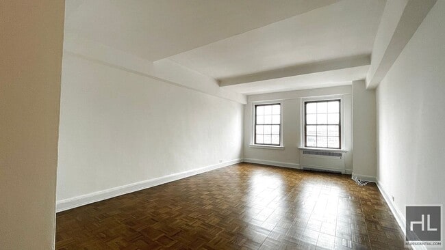 Building Photo - 80 Cranberry St