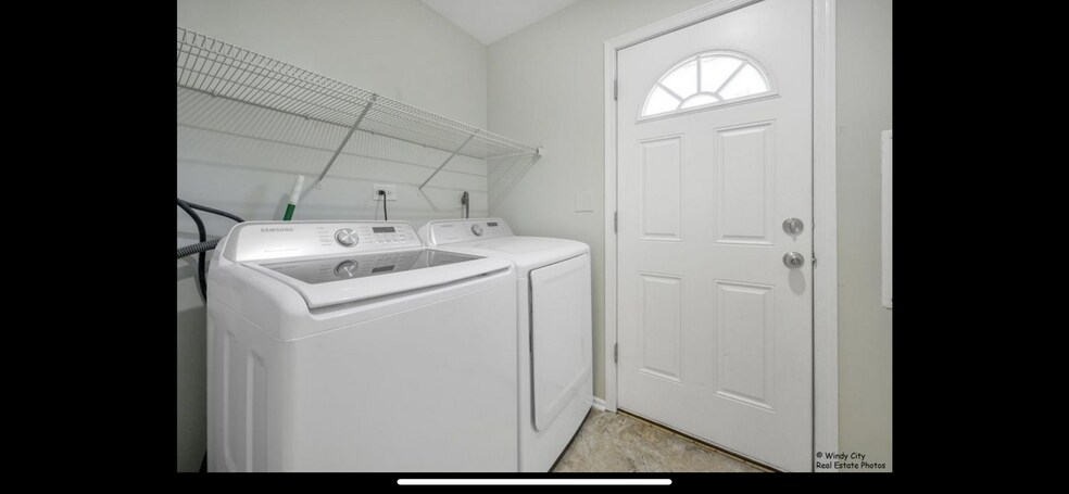 Building Photo - 936 Cardiff Ct