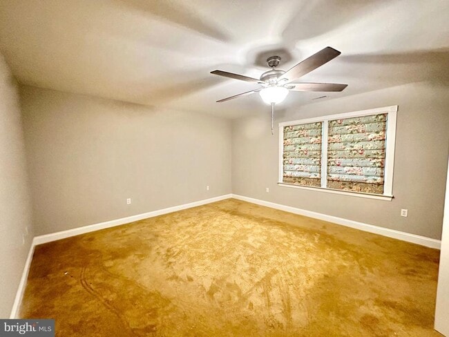 Building Photo - 9 Beechwood Ave