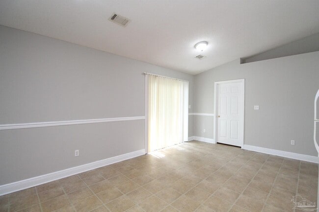 Building Photo - 6517 Handy Dr