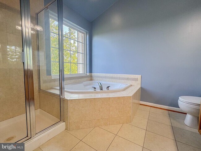 Building Photo - 4371 Palton Dr