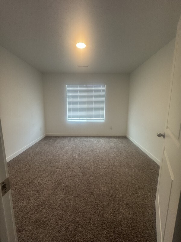 Building Photo - 3788 Galatia Rd