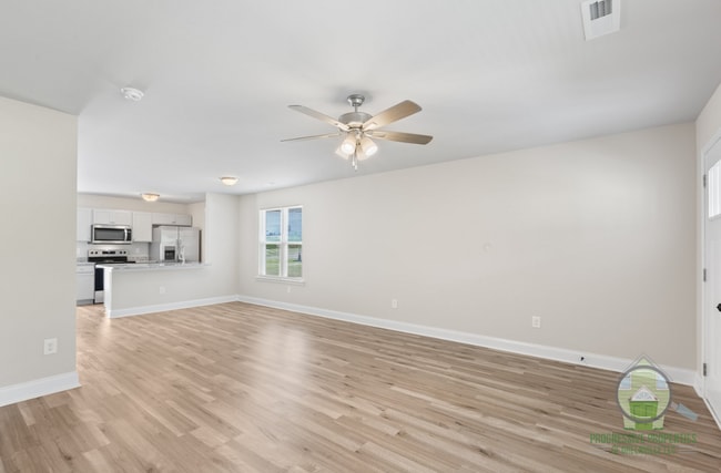 Building Photo - 217 Liberty Dr