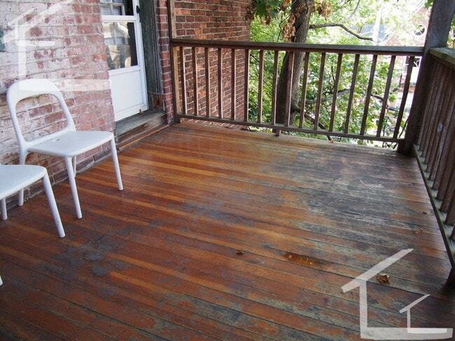 Building Photo - Unique BU Apartment For you 9/1/26