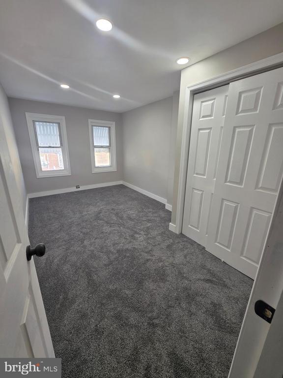 Building Photo - 224 N 11th St