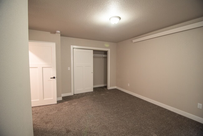 Building Photo - 4328 Beech Street