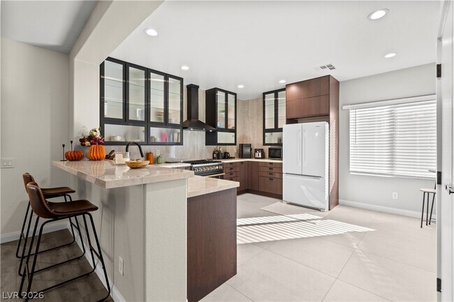 Building Photo - 4346 Prada Pl