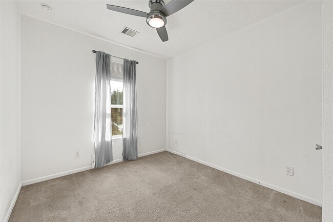 Building Photo - 25514 Ramsey Heights Way