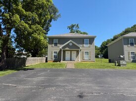 Building Photo - 7018 Autumn Dr