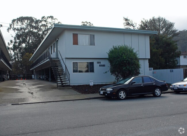 Building Photo - The Adobe Apartments