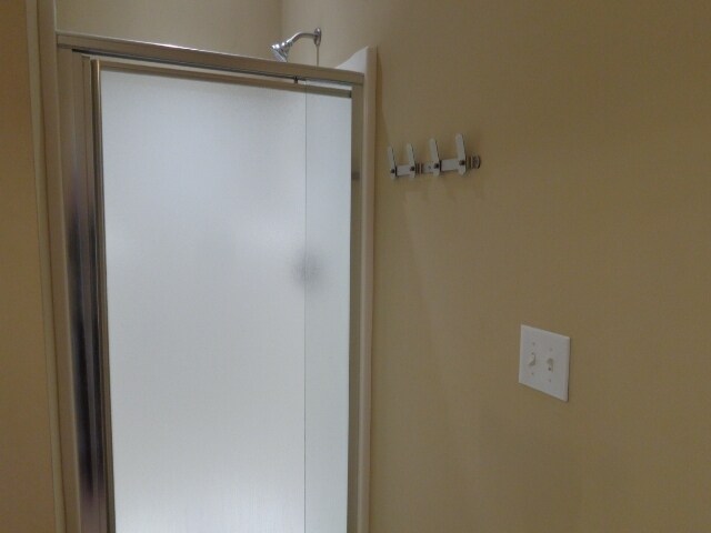 Building Photo - 5409 Sabin Ct