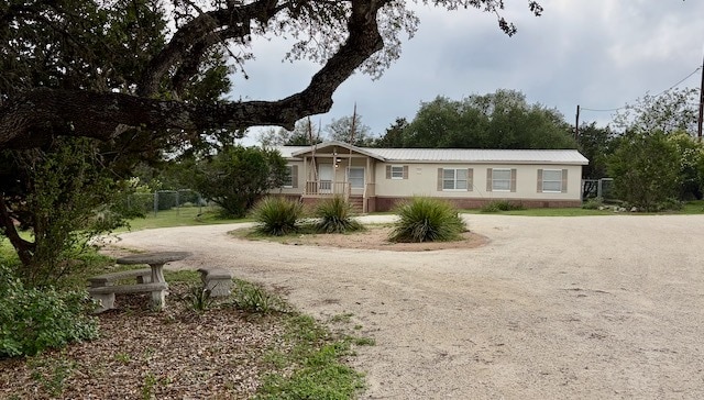 Building Photo - 104 Lonesome Ln