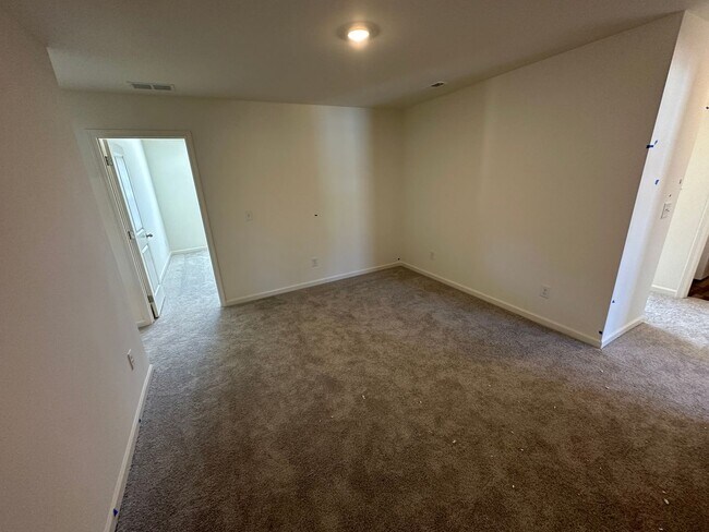 Building Photo - BRAND NEW CONSTRUCTION RENTAL IN THE MEADO...
