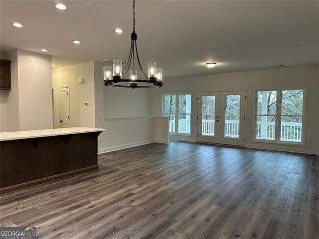 Building Photo - 35 Clearwater Dr